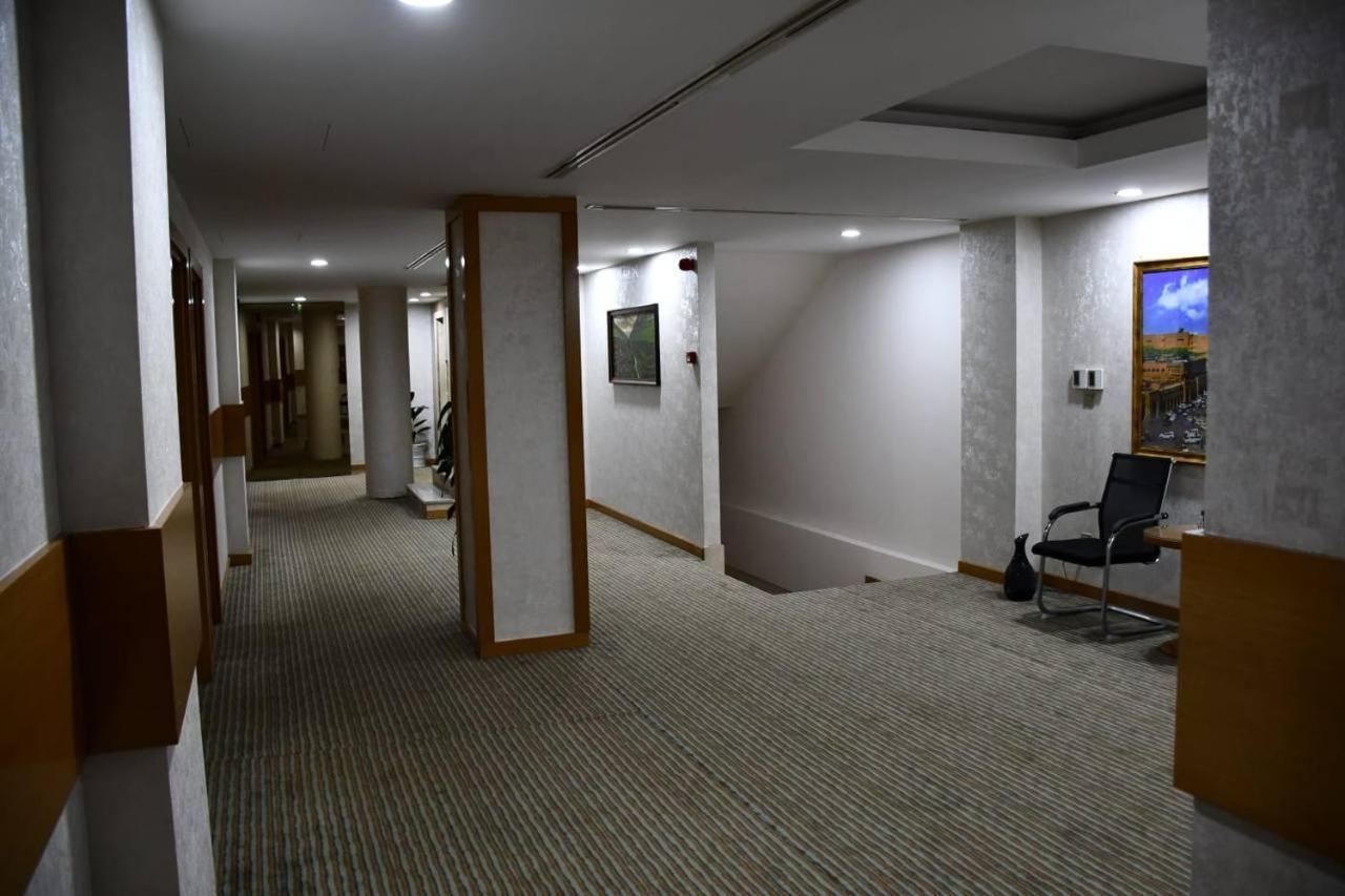 Hotel Hilen De Ville Erbil Bagian luar foto