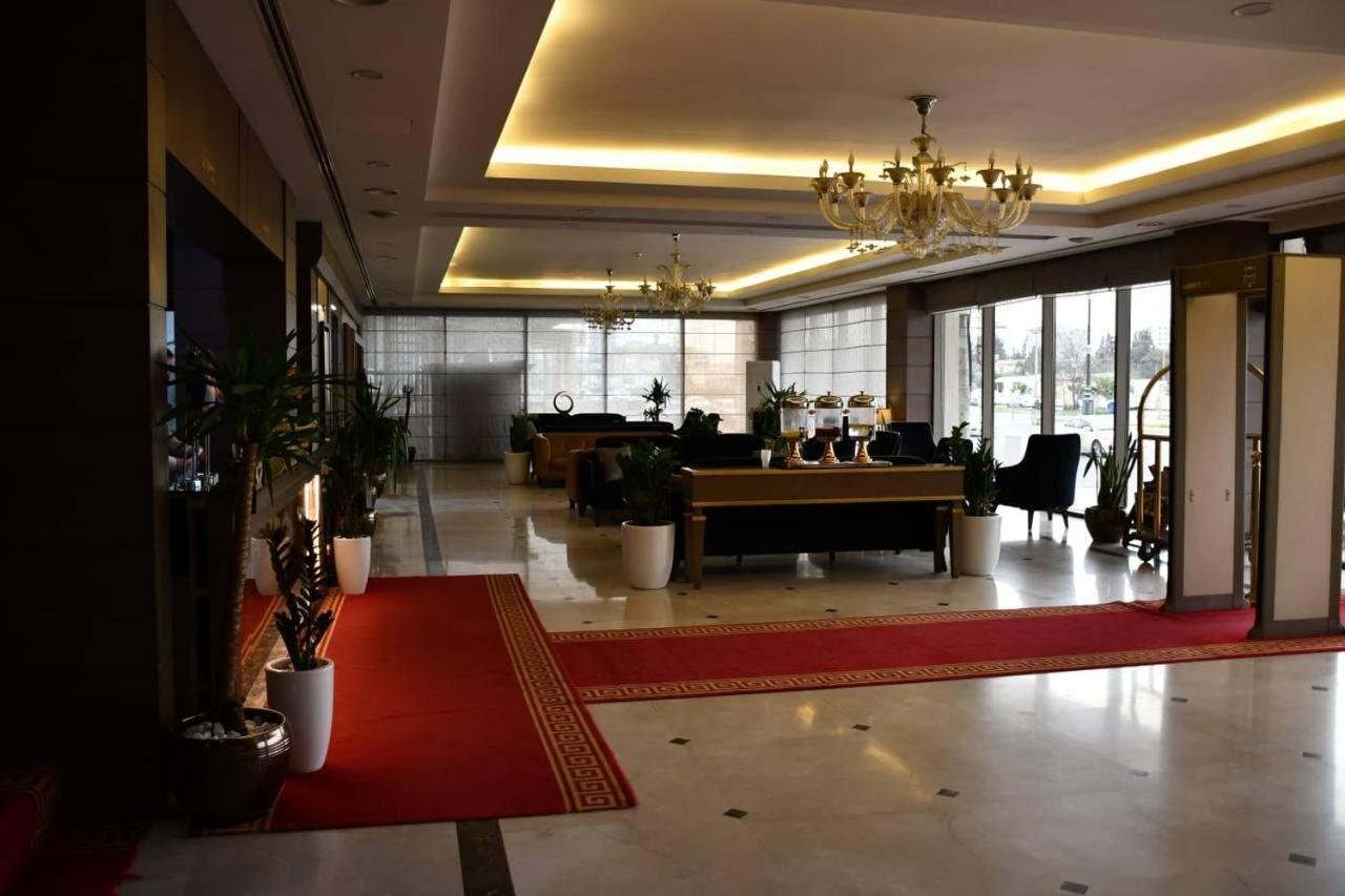 Hotel Hilen De Ville Erbil Bagian luar foto