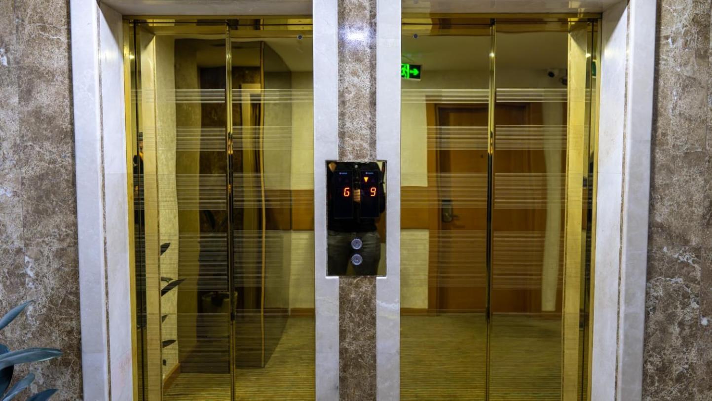 Hotel Hilen De Ville Erbil Bagian luar foto